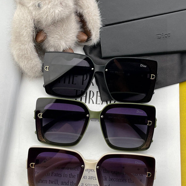 MONTAIGNE SUNGLASS CD1615 IN ACETATE