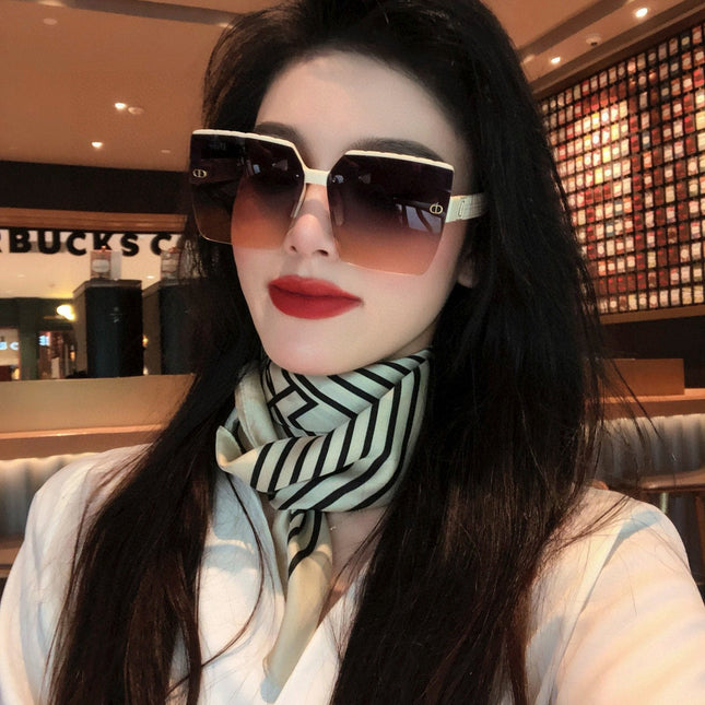 MONTAIGNE SUNGLASS D9805 IN ACETATE