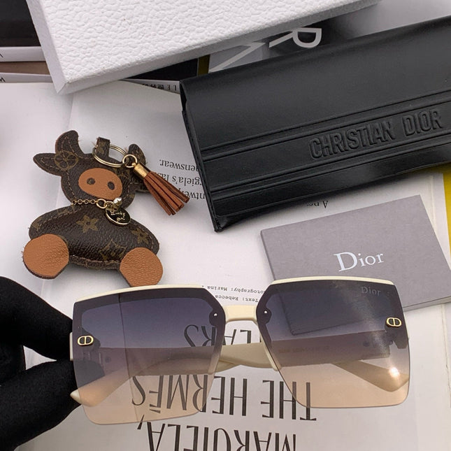 MONTAIGNE SUNGLASS D9805 IN ACETATE