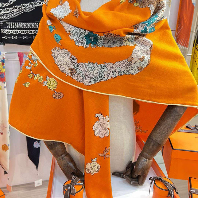 HERMES 25S SCARF 140 IN SILK 724764