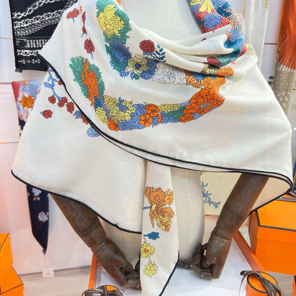 HERMES 25S SCARF 140 IN SILK 724766