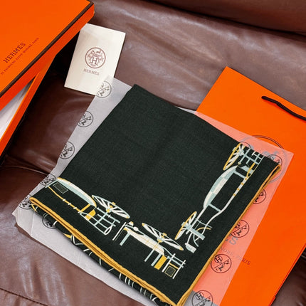 HERMES 25S SCARF 140 IN CASHMERE SILK 727320