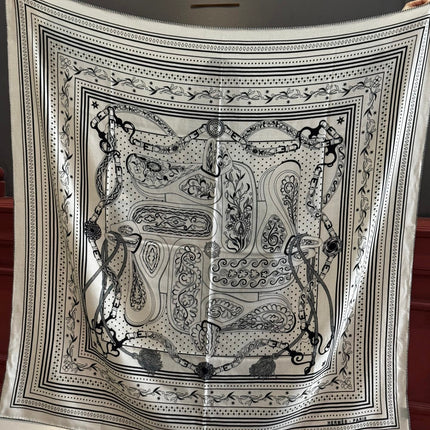 HERMES 25S SCARF 140 IN CASHMERE SILK 727316