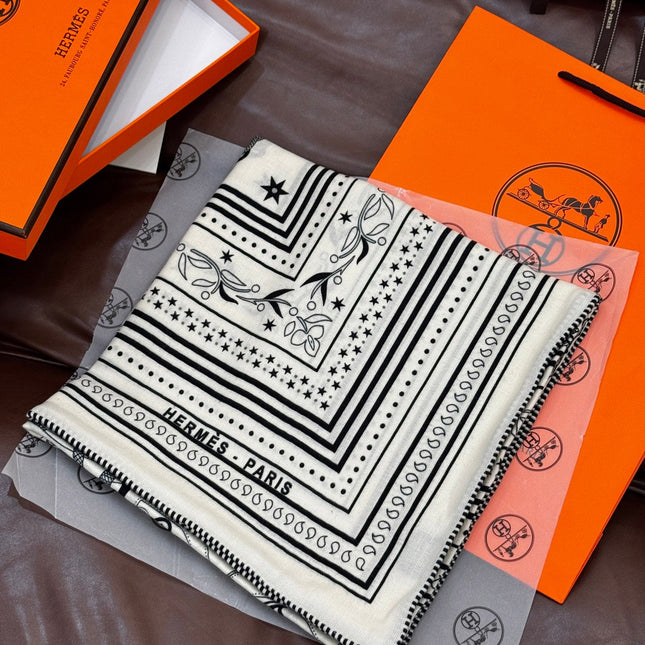 HERMES 25S SCARF 140 IN CASHMERE SILK 727316