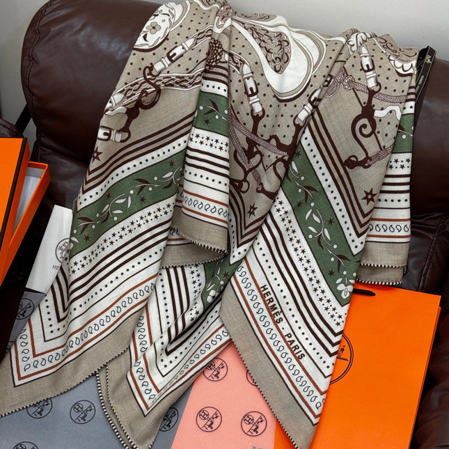 HERMES 25S SCARF 140 IN CASHMERE SILK 727318