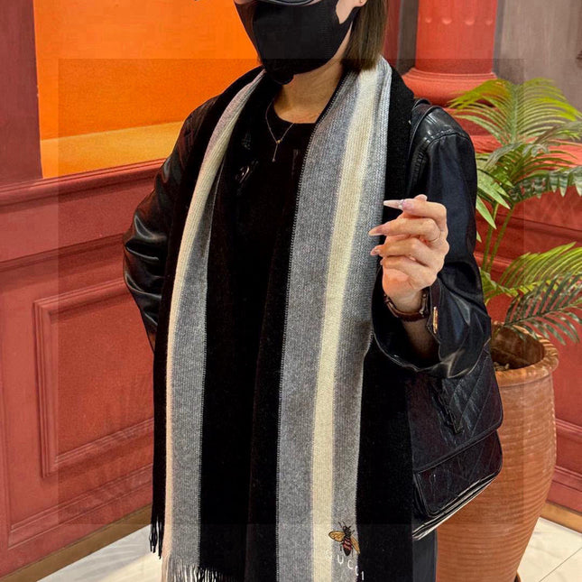 GUCCI 25S SCARF 180 IN CASHMERE 730564