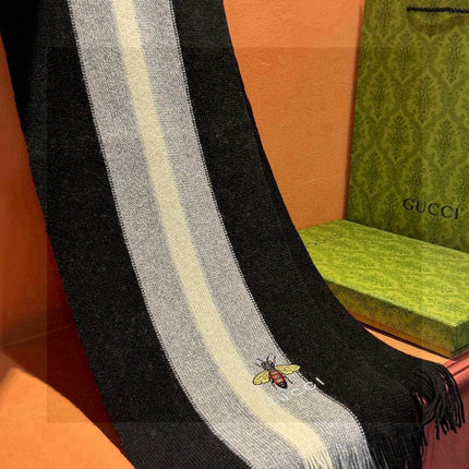 GUCCI 25S SCARF 180 IN CASHMERE 730564