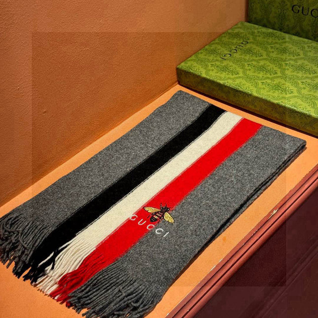 GUCCI 25S SCARF 180 IN CASHMERE 730565