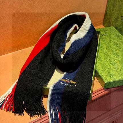 GUCCI 25S SCARF 180 IN CASHMERE 730566