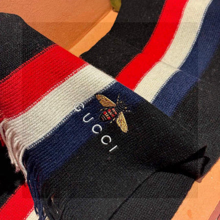 GUCCI 25S SCARF 180 IN CASHMERE 730566