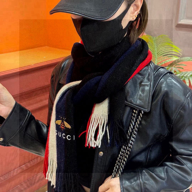 GUCCI 25S SCARF 180 IN CASHMERE 730566