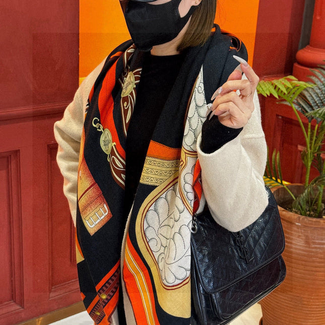 HERMES 25S SCARF 140 IN SILK AND CASHMERE 735807