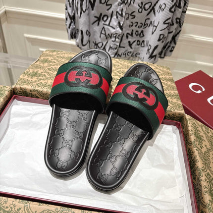 SANDALS 25S IN BLACK AND RED MIX RED LAMBSKIN EMBOSSED LOGO STYLE 4