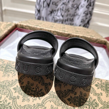 GG SANDALS 25S IN BLACK LAMBSKIN EMBOSSED LOGO