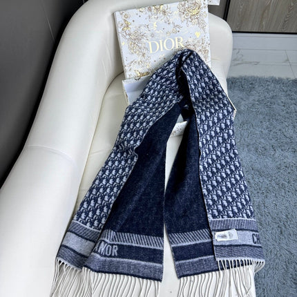 SCARF IN NAVY BLUE MONOGRAM CASHMERE 413719