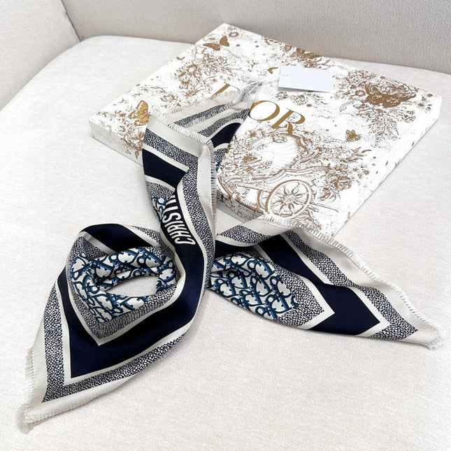 DIOR SCARF 70 CM IN SILK 600303