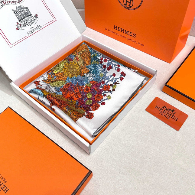 HERMES 25S SCARF 90 IN SILK 729028