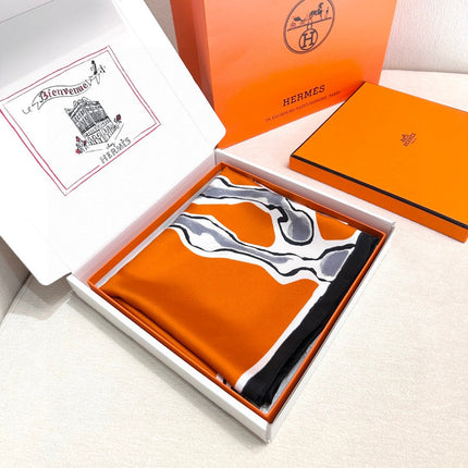 HERMES 25S SCARF 90 IN SILK TWILL 733934