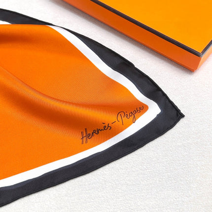 HERMES 25S SCARF 90 IN SILK TWILL 733934