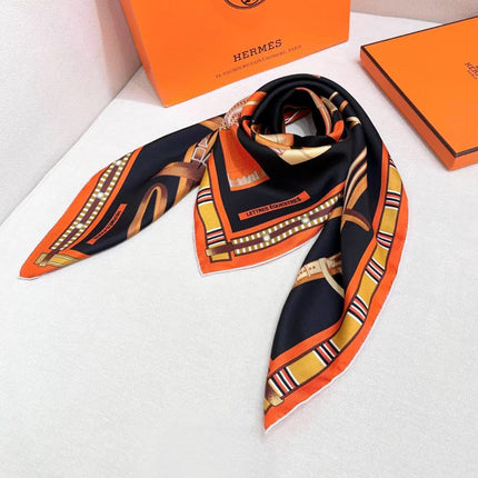 HERMES 25S SCARF 90 IN SILK 735840