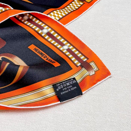 HERMES 25S SCARF 90 IN SILK 735840