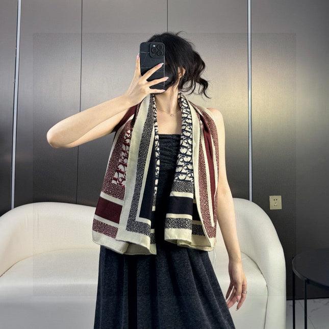 DIOR SCARF 140 CM IN CASHMERE-SILK BLEND 699255