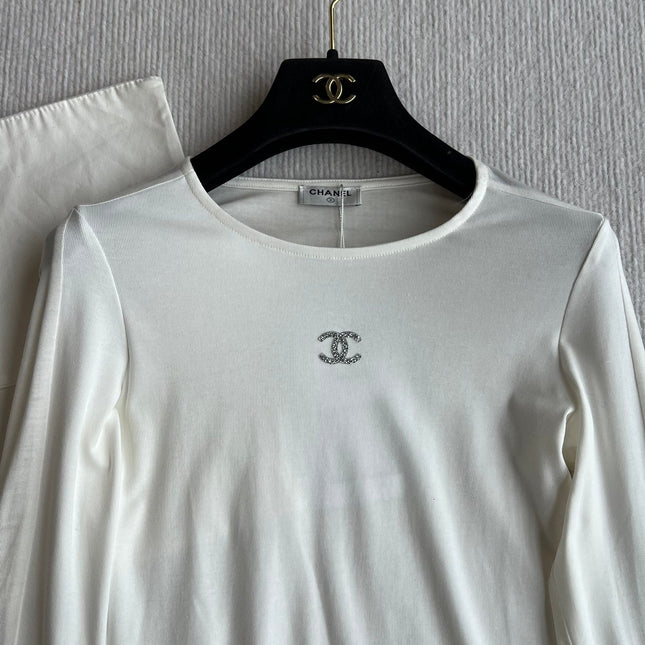 CHANEL LONG-SLEEVE T-SHIRT STYLE 28