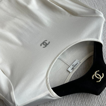 CHANEL LONG-SLEEVE T-SHIRT STYLE 28