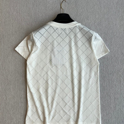 CHANEL WHITE SHORT-SLEEVE EMBELLISHED T-SHIRT