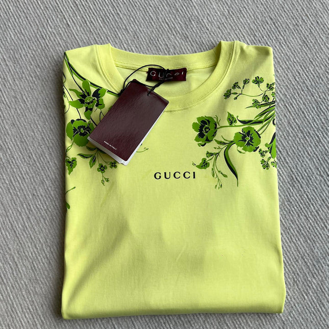 GUCCI SHORT SLEEVE LOGO PRINTED T-SHIRT 275722