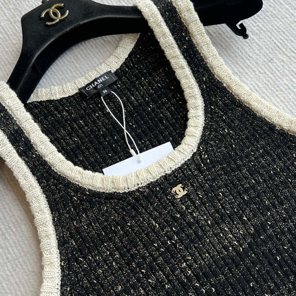 CHANEL SLEEVELESS TOP 269561