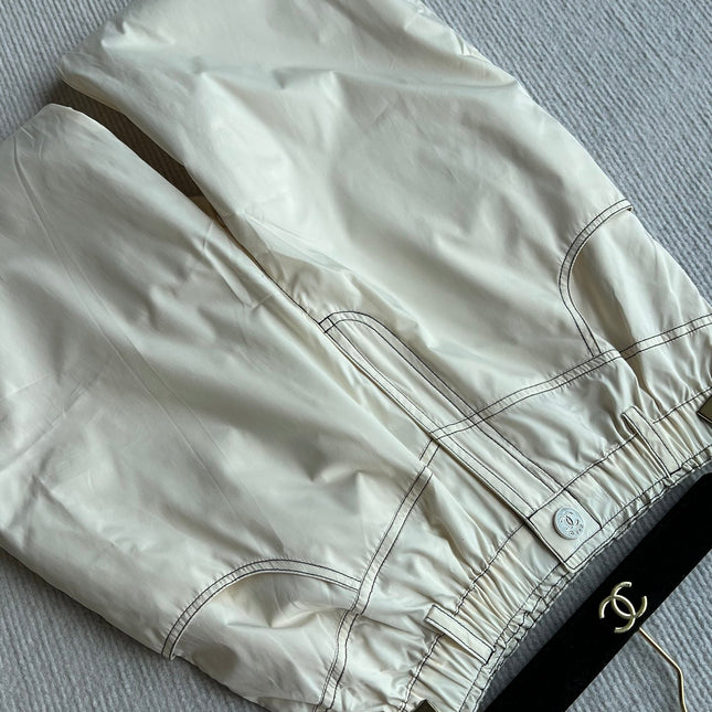 CHANEL BEIGE CASUAL PANTS 269664