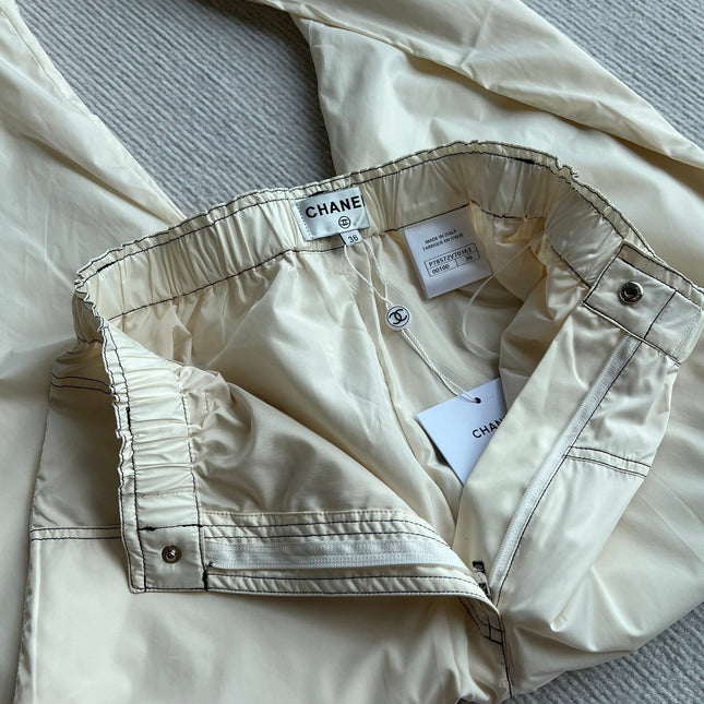 CHANEL BEIGE CASUAL PANTS 269664