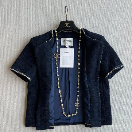 CHANEL SHORT-SLEEVE WOOL JACKET STYLE 29