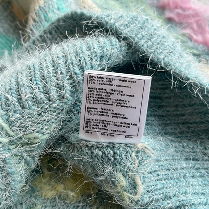 CHANEL KNIT CARDIGAN STYLE 4