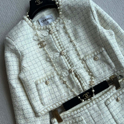 CHANEL WOOL COAT STYLE 9