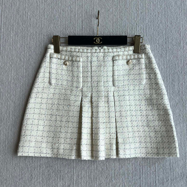 CHANEL MINI SKIRT STYLE 8