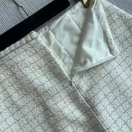 CHANEL MINI SKIRT STYLE 8