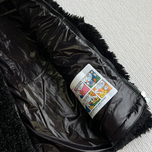MONCLER 25S DOWN VEST IN BLACK 043