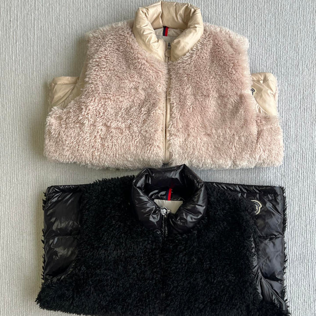 MONCLER 25S DOWN VEST IN BLACK 043