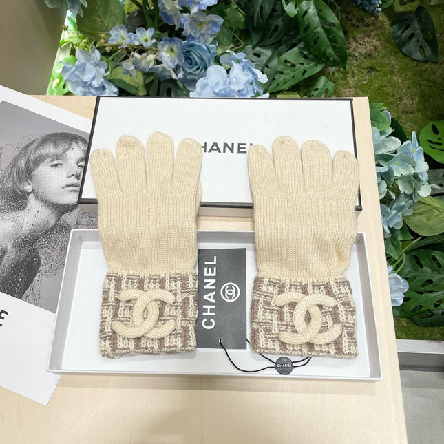 GLOVES IN BISQUE BEIGE WOOL KNIT 462429