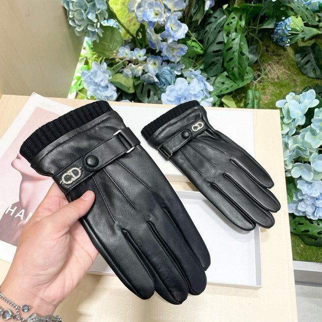 GLOVES IN BLACK LAMBSKIN 465772