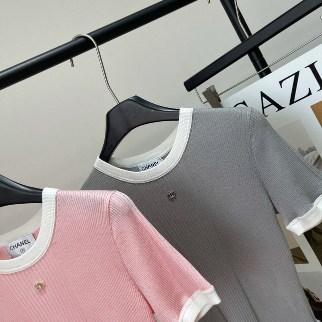 CHANEL SHORT-SLEEVE KNIT SWEATER 259270