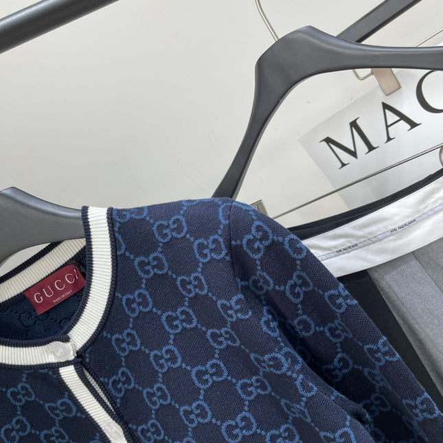 GUCCI CREW NECK CARDIGAN WITH WHITE TRIM 276013