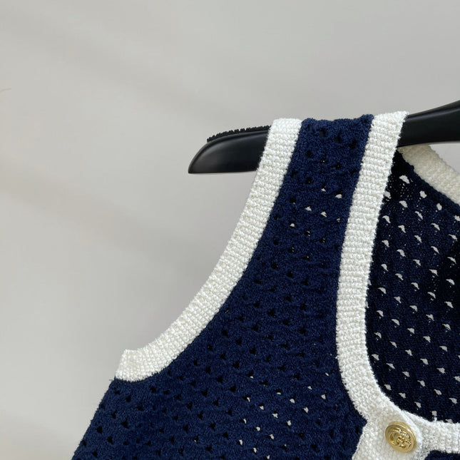 GUCCI PULLOVER KNIT DRESS WITH CUT-OUT DESIGN 276061