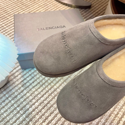BALENCIAGA 25S AURALEE SLIP-ON 25 MM IN GREY SUEDE
