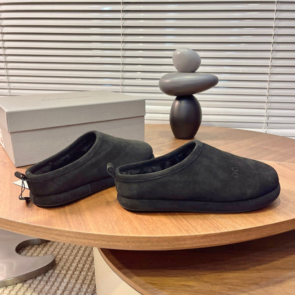 BALENCIAGA 25S AURALEE SLIP-ON 25 MM IN BLACK SUEDE