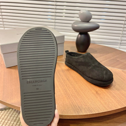 BALENCIAGA 25S AURALEE SLIP-ON 25 MM IN BLACK SUEDE