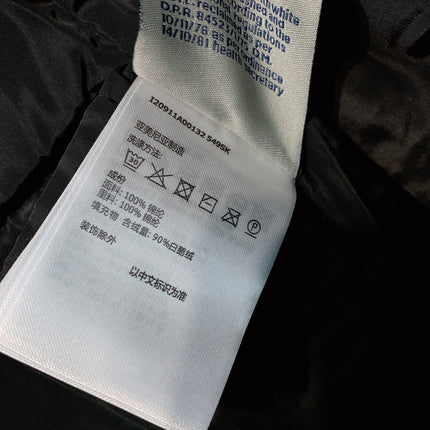 MONCLER 25S COAT IN BLACK 053