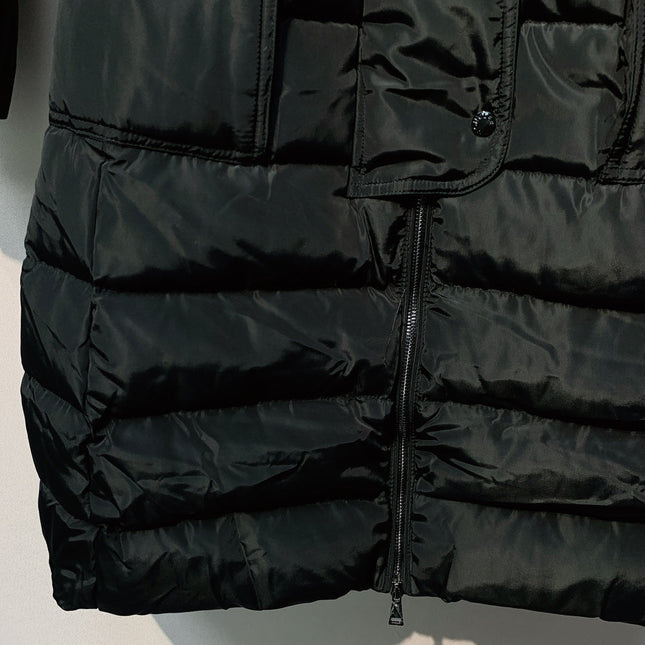 MONCLER 25S COAT IN BLACK 053